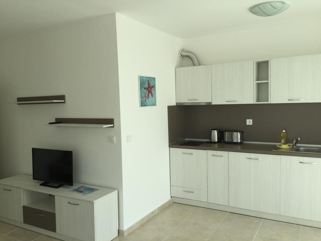 Sea Life Apartments Sinemorets Экстерьер фото