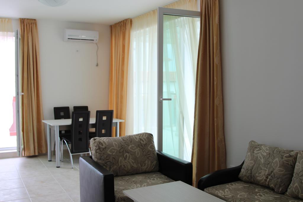 Sea Life Apartments Sinemorets Экстерьер фото