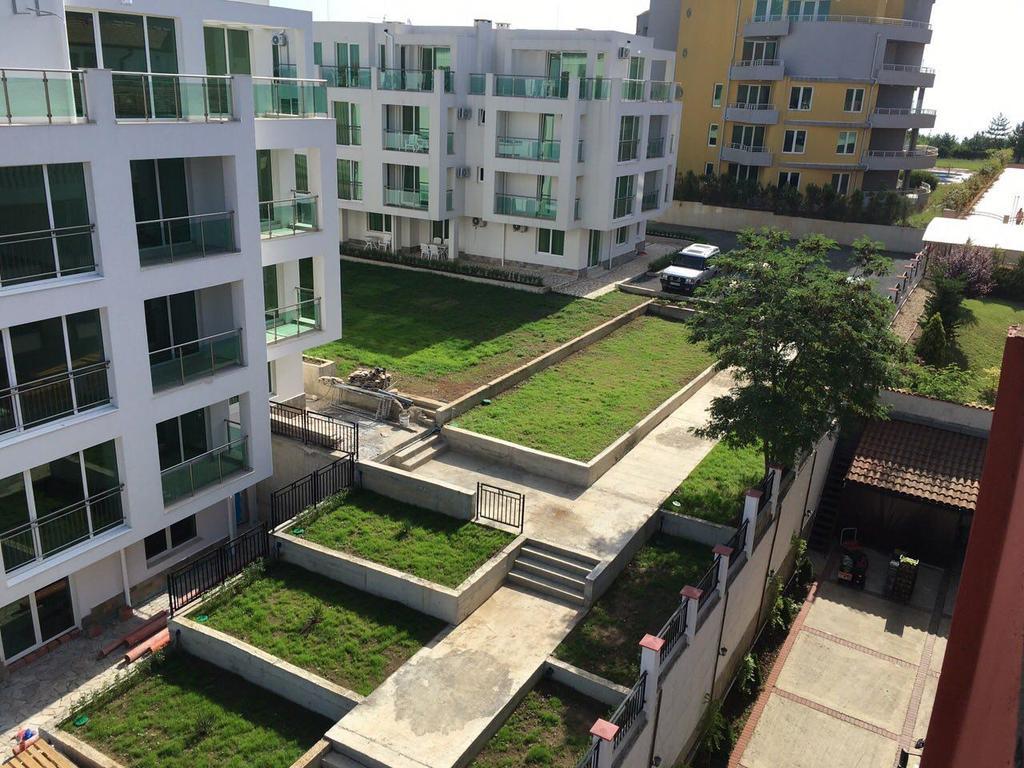 Sea Life Apartments Sinemorets Экстерьер фото