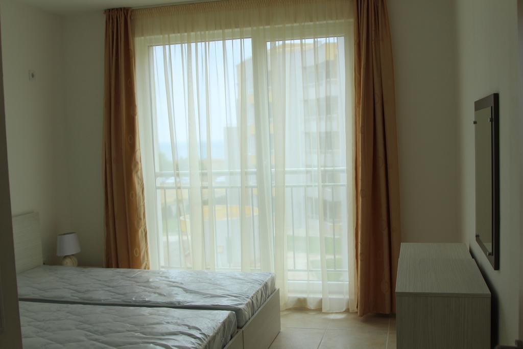 Sea Life Apartments Sinemorets Экстерьер фото