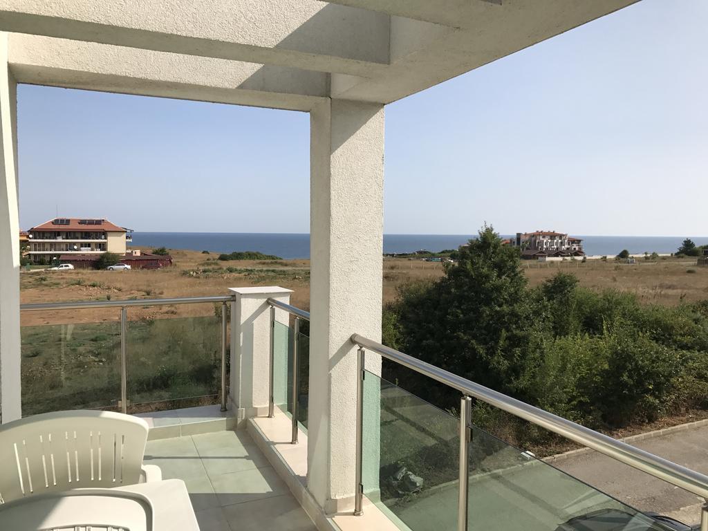 Sea Life Apartments Sinemorets Экстерьер фото