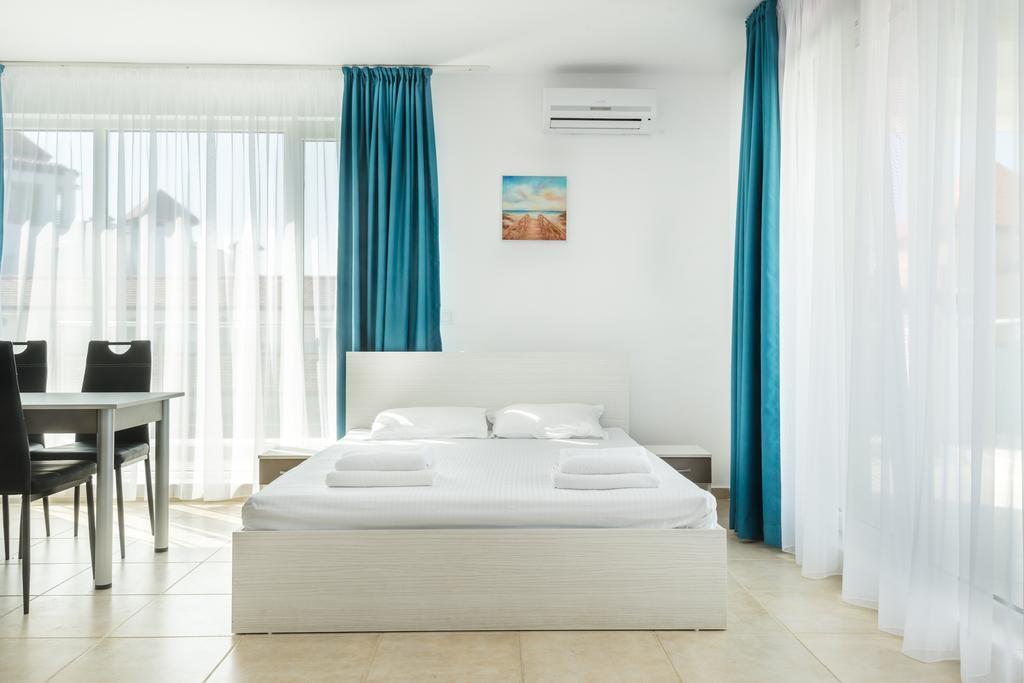 Sea Life Apartments Sinemorets Экстерьер фото