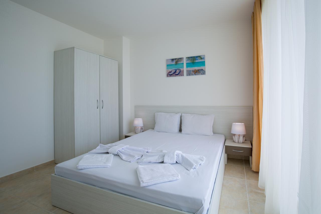 Sea Life Apartments Sinemorets Экстерьер фото