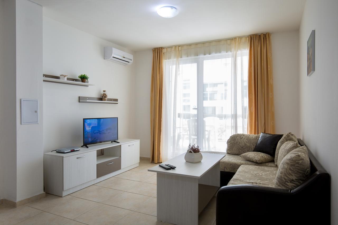Sea Life Apartments Sinemorets Экстерьер фото