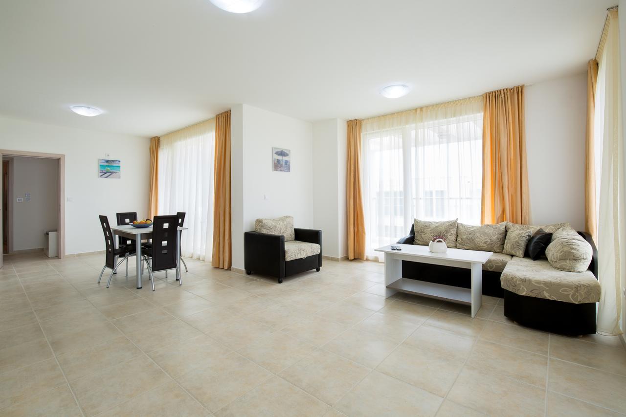 Sea Life Apartments Sinemorets Экстерьер фото