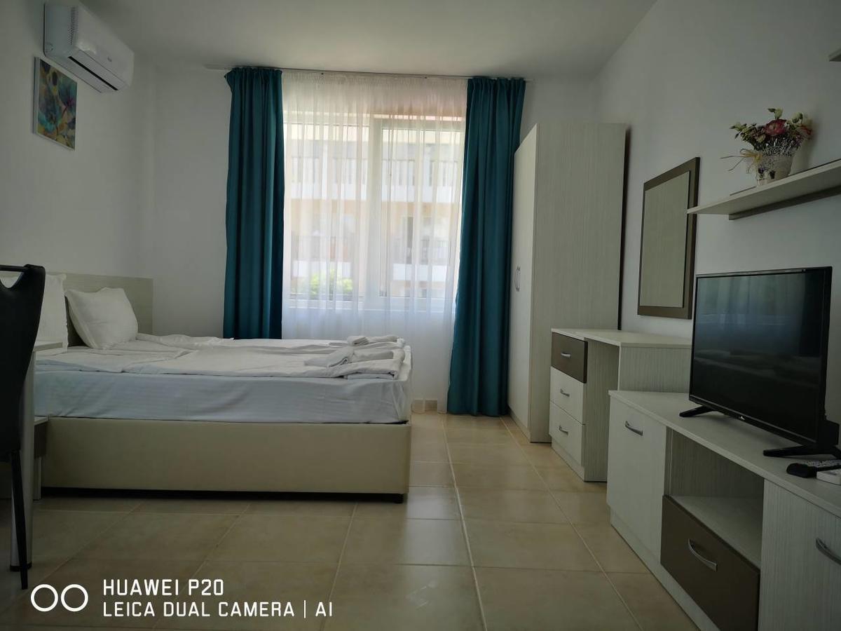 Sea Life Apartments Sinemorets Экстерьер фото